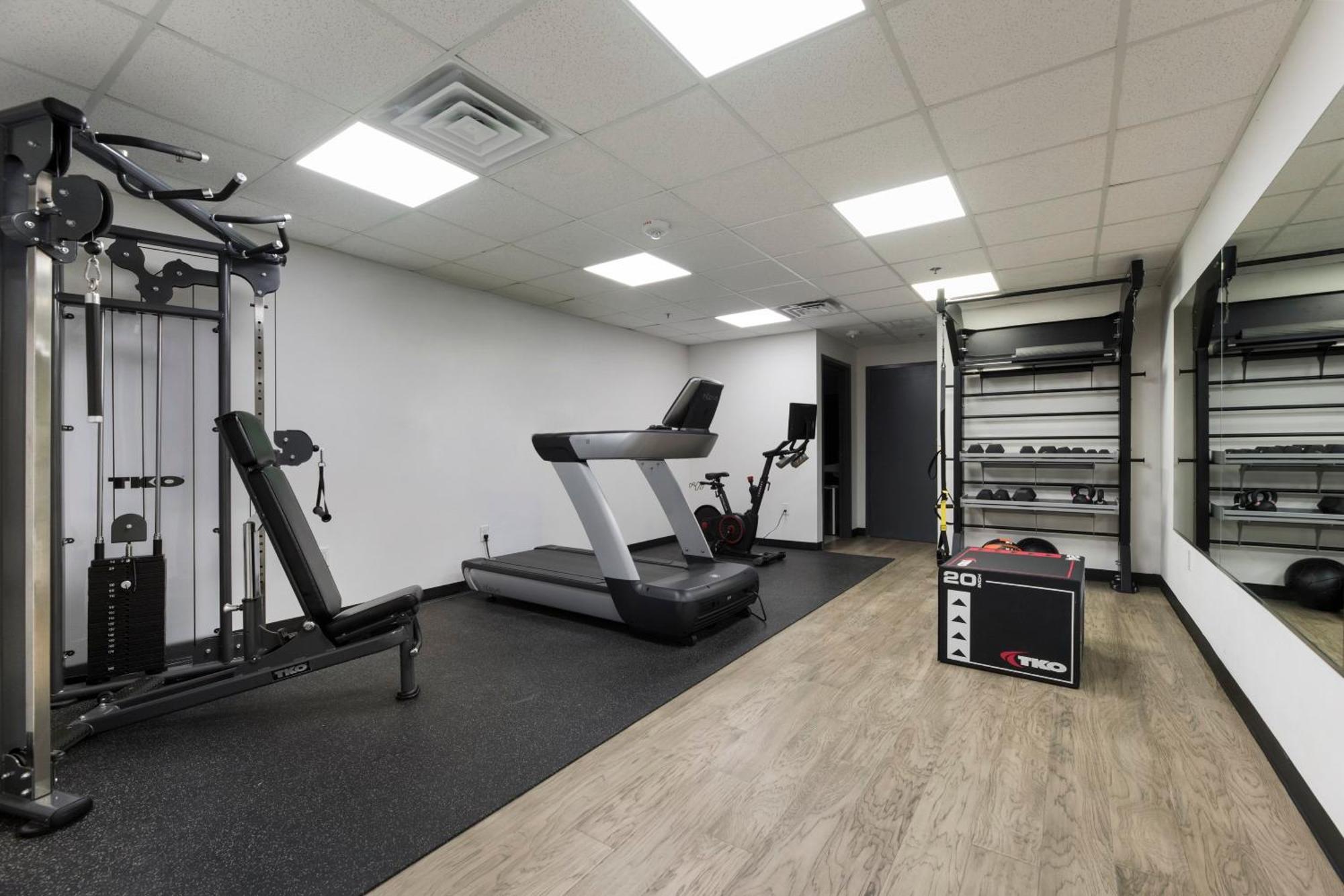 Snazzy Loft Style 2Br I Gym I Parking I Workspace Ντάλλας Εξωτερικό φωτογραφία