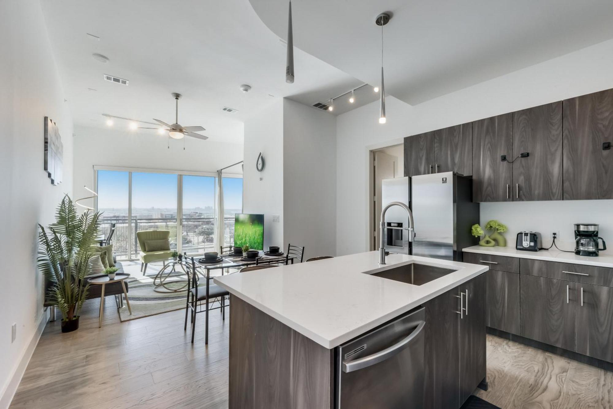 Snazzy Loft Style 2Br I Gym I Parking I Workspace Ντάλλας Εξωτερικό φωτογραφία